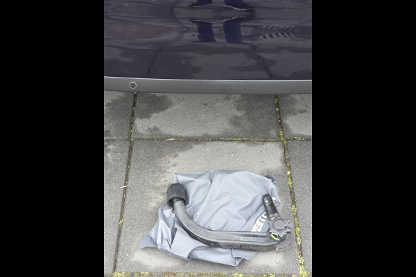 Peugeot 308 1.2 e-THP Allure Automaat – CarPlay – Trekhaak – pano –