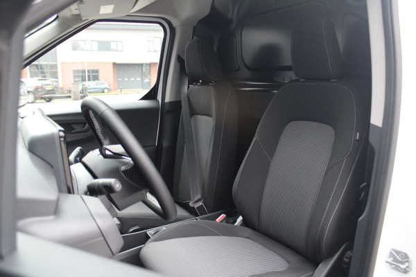 Ford E-Transit Cour. Trend 44 kWh 136pk - Stoel/Stuurverwarming - Camera - Cruise - Carplay/Android - Rijklaar