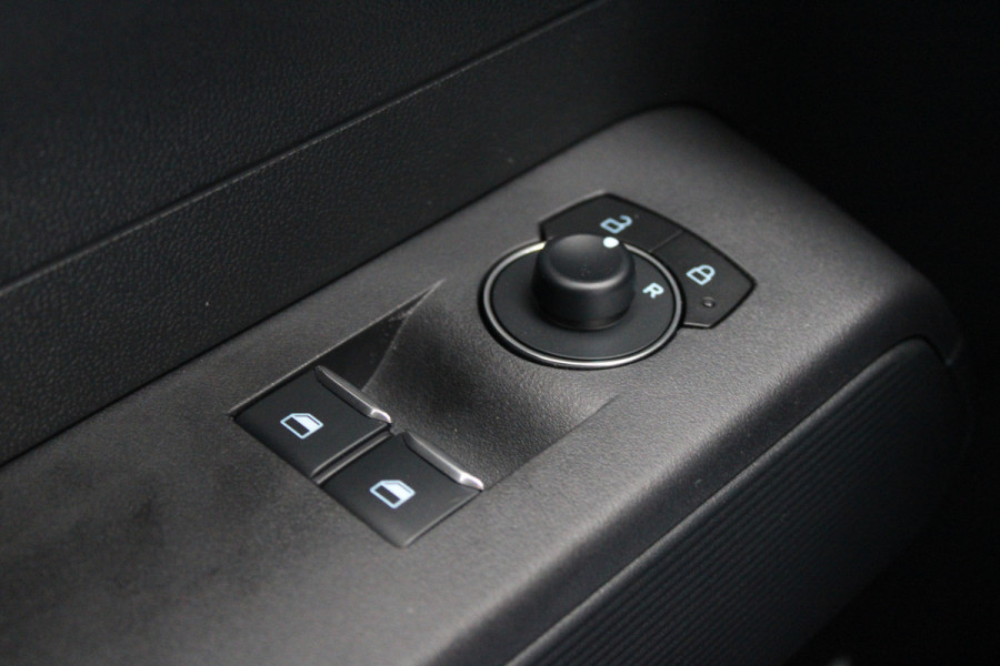 Ford E-Transit Cour. Trend 44 kWh 136pk - Stoel/Stuurverwarming - Camera - Cruise - Carplay/Android - Rijklaar