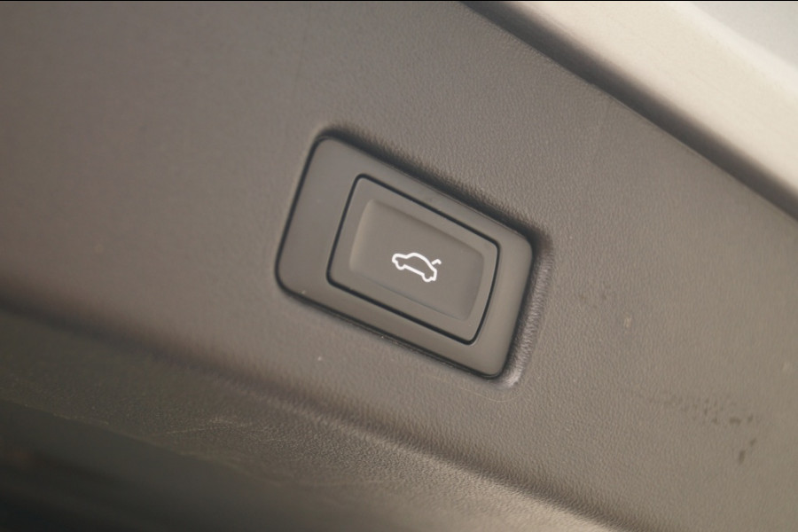 Audi Q4 Sportback e-tron 40 S-Line Edition 77kWh -SOH95%-PANO-ECC-NAVI-PDC-