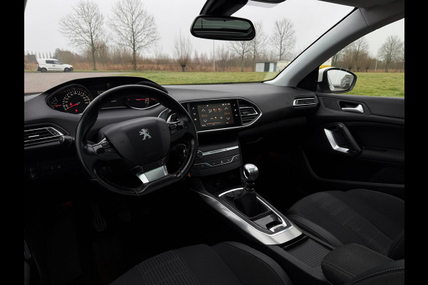 Peugeot 308 SW 1.2 PureTech Blue Lease Premium