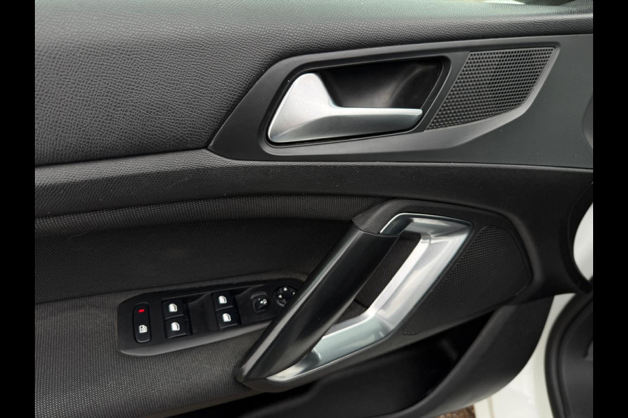 Peugeot 308 SW 1.2 PureTech Blue Lease Premium