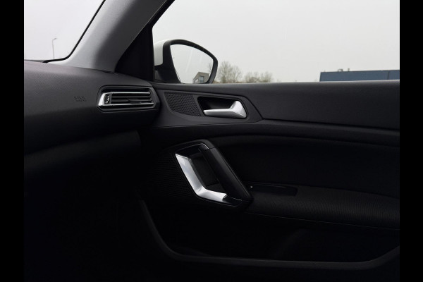 Peugeot 308 SW 1.2 PureTech Blue Lease Premium