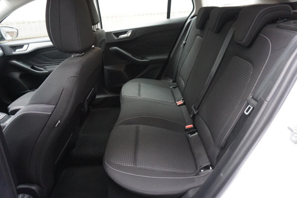 Ford FOCUS Wagon 1.0 EcoB.125PK Hybrid Business/Camera/1e Eigenaar/ 100%Onderhouden.