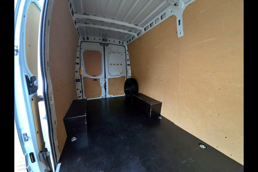 Iveco Daily 35S14V 2.3 352L H2 - 140 Pk - Euro 6 - Climate Control - Cruise Control