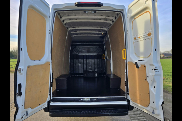 Iveco Daily 35S14V 2.3 352L H2 - 140 Pk - Climate Control - Cruise Control