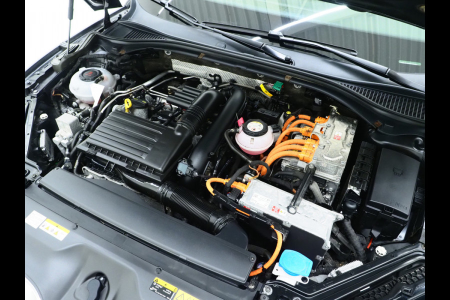 Škoda Superb Combi 1.4 TSI iV 218PK Style | Massage | Trekhaak | Camera | Adaptive Cruise | Keyless | Virtual | Memory | Carplay