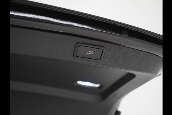 Škoda Superb Combi 1.4 TSI iV 218PK Style | Massage | Trekhaak | Camera | Adaptive Cruise | Keyless | Virtual | Memory | Carplay