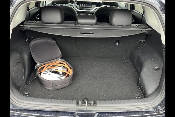 Kia Niro 1.6 GDi PHEV ExecutiveLine PLUG-IN HYBRIDE | 38.000 KM !! |  SCHUIFDAK | JBL AUDIO |  ELEKTRISCHE STOELEN MET GEHEUGEN | STOELVENTILATIE & VERWARMING | LEREN BEKLEDING | STUURWIELVERWARMING |  AFN. TREKHAAK | ALL SEASON BANDEN | KIA DEALER ONDERHOUDEN