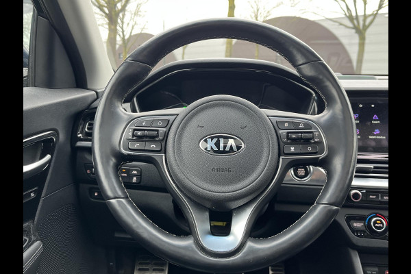 Kia Niro 1.6 GDi PHEV ExecutiveLine PLUG-IN HYBRIDE | 38.000 KM !! |  SCHUIFDAK | JBL AUDIO |  ELEKTRISCHE STOELEN MET GEHEUGEN | STOELVENTILATIE & VERWARMING | LEREN BEKLEDING | STUURWIELVERWARMING |  AFN. TREKHAAK | ALL SEASON BANDEN | KIA DEALER ONDERHOUDEN