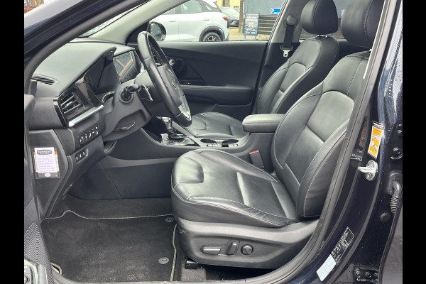 Kia Niro 1.6 GDi PHEV ExecutiveLine PLUG-IN HYBRIDE | 38.000 KM !! |  SCHUIFDAK | JBL AUDIO |  ELEKTRISCHE STOELEN MET GEHEUGEN | STOELVENTILATIE & VERWARMING | LEREN BEKLEDING | STUURWIELVERWARMING |  AFN. TREKHAAK | ALL SEASON BANDEN | KIA DEALER ONDERHOUDEN