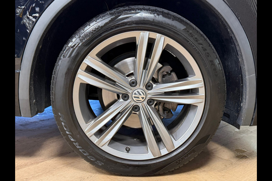 Volkswagen Tiguan Allspace 1.4 TSI Highline150PK DSG BNS R-LINE PANO NAVI CAMERA LED TREKHAAK 19 INCH Carplay