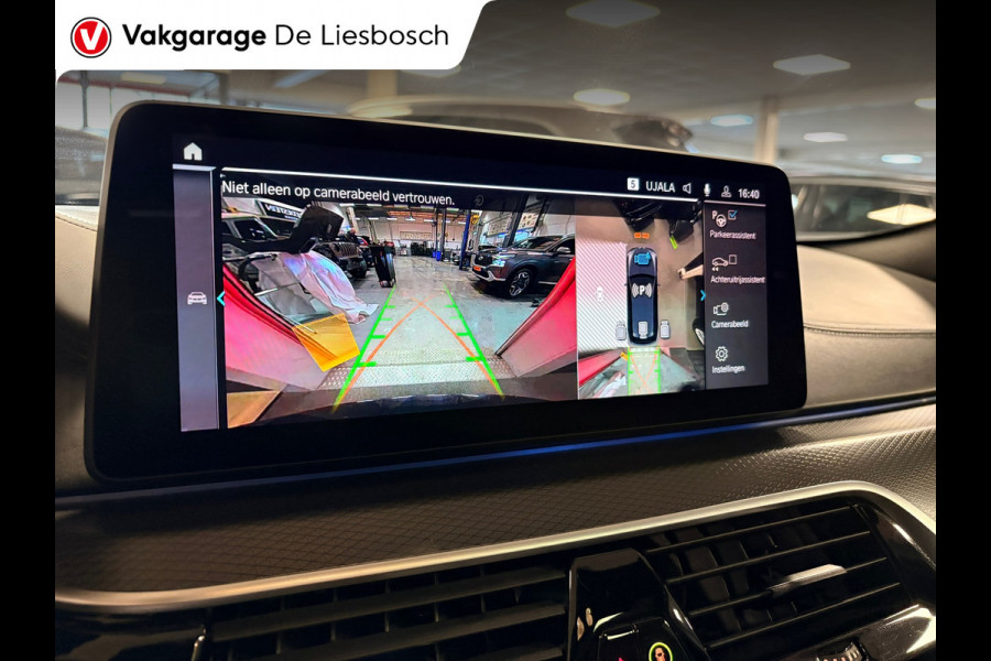 BMW 5 Serie Touring 530e xDrive High Executive M-sport / leer / pano / navi / head-up / Apple carplay