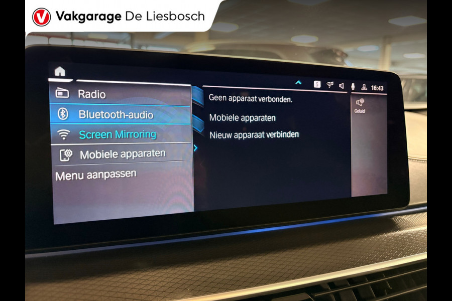 BMW 5 Serie Touring 530e xDrive High Executive M-sport / leer / pano / navi / head-up / Apple carplay