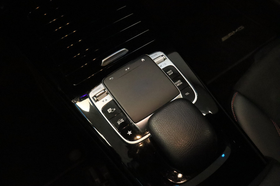 Mercedes-Benz A-Klasse 220 Premium Plus Cruise/Climate Panoramadak PDC