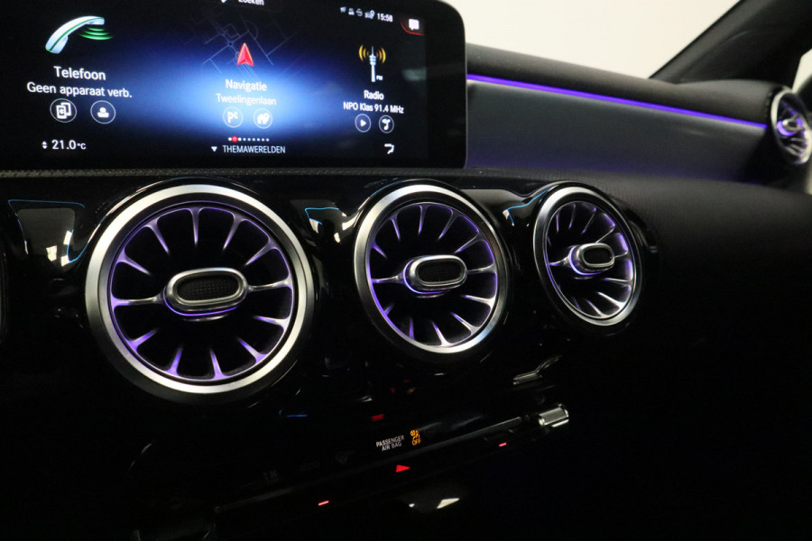 Mercedes-Benz A-Klasse 220 Premium Plus Cruise/Climate Panoramadak PDC