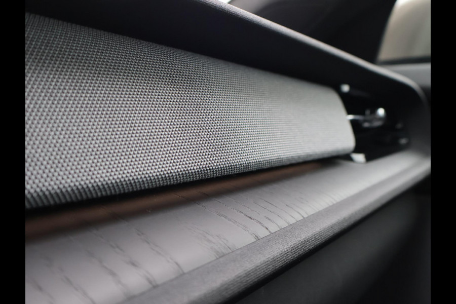 Polestar 2 LONG RANGE DUAL MOTOR 408 PK LAUNCH EDITION 78 KWH + PANORAMA | 360 CAMERA | 19 INCH | PIXEL LED