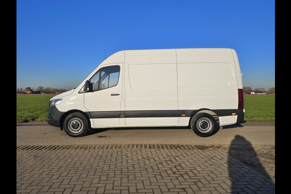 Mercedes-Benz Sprinter 315 1.9 CDI L2 H2 RWD - 150 Pk - Euro 6 - ParkeerCamera - MBUX - Airco - Cruise Control