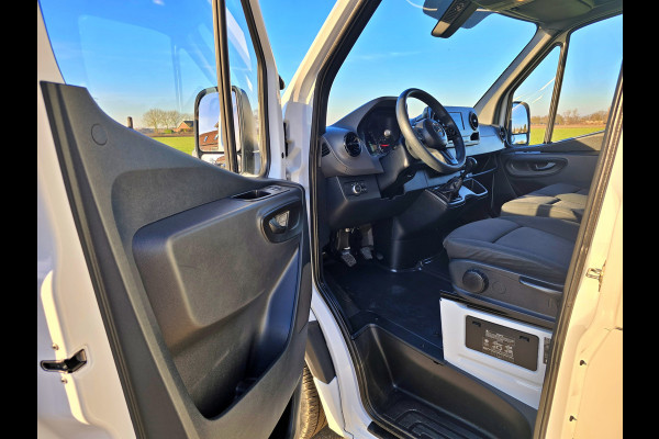 Mercedes-Benz Sprinter 315 1.9 CDI L2 H2 RWD - 150 Pk - Euro 6 - ParkeerCamera - MBUX - Airco - Cruise Control