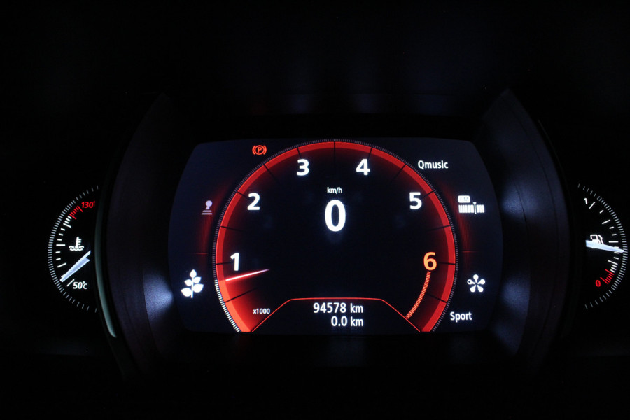 Renault Mégane Estate 1.3 TCe Limited Trekhaak/Camera/All season banden/parkeersensoren voor en achter