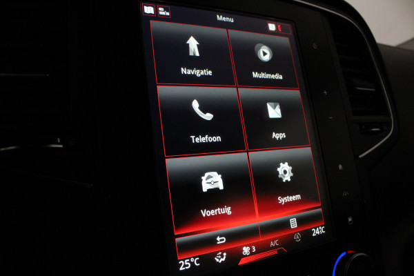 Renault Mégane Estate 1.3 TCe Limited Trekhaak/Camera/All season banden/parkeersensoren voor en achter