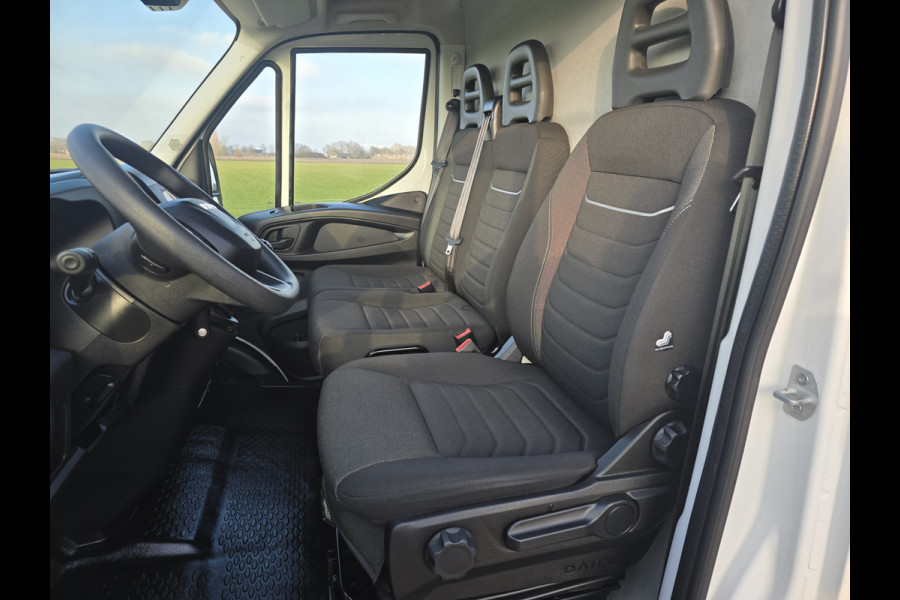 Iveco Daily 35S14V 2.3 352L H2 - 140 Pk - Euro 6 - Airco - Cruise Control