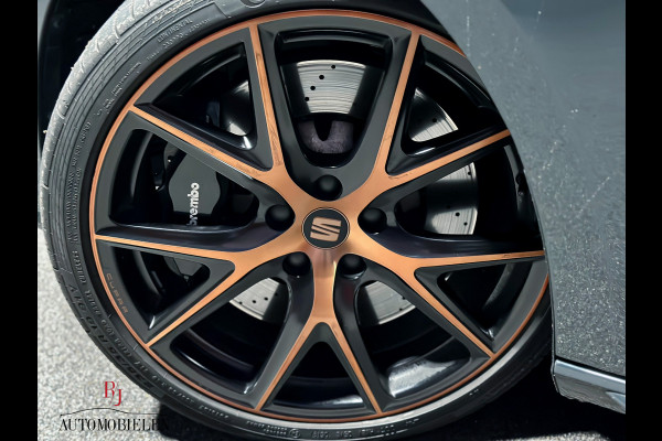 Seat Leon ST 2.0 TSI CUPRA R 300 Carbon Brembo Limited edition