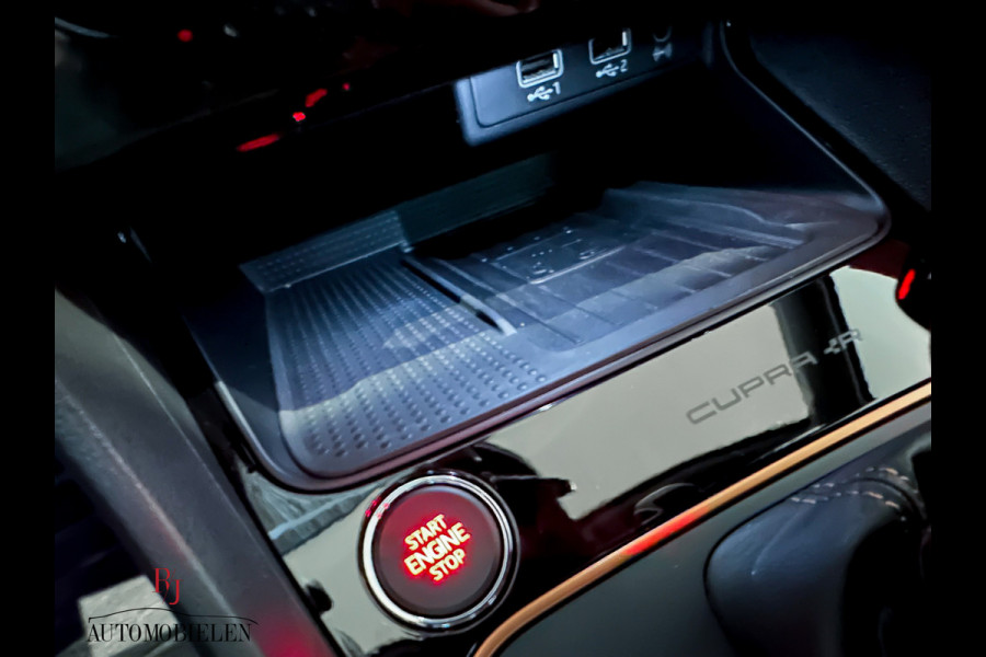 Seat Leon ST 2.0 TSI CUPRA R 300 Carbon Brembo Limited edition