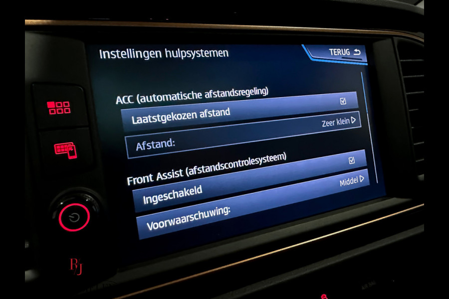 Seat Leon ST 2.0 TSI CUPRA R 300 Carbon Brembo Limited edition