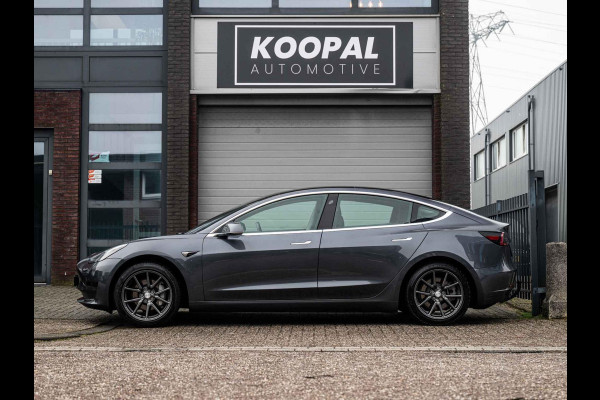 Tesla Model 3 Standard RWD Plus 60 kWh | Trekhaak | Full Autopilot | 92% SoH |