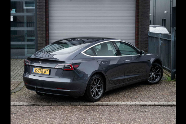 Tesla Model 3 Standard RWD Plus 60 kWh | Trekhaak | Full Autopilot | 92% SoH |
