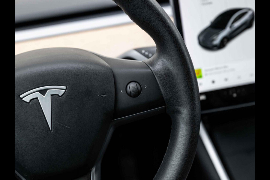 Tesla Model 3 Standard RWD Plus 60 kWh | Trekhaak | Full Autopilot | 92% SoH |