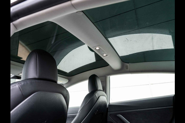 Tesla Model 3 Standard RWD Plus 60 kWh | Trekhaak | Full Autopilot | 92% SoH |