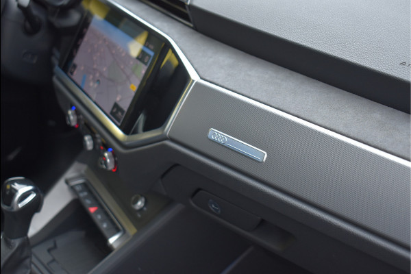 Audi Q3 Sportback 45 TFSI e S-Line 245 Pk Pano Memory Leder Matrix Keyless 360 Camera Trekhaak 19 Inch