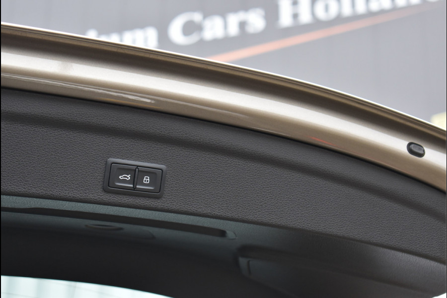 Audi Q3 Sportback 45 TFSI e S-Line 245 Pk Pano Memory Leder Matrix Keyless 360 Camera Trekhaak 19 Inch