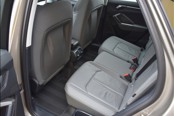 Audi Q3 Sportback 45 TFSI e S-Line 245 Pk Pano Memory Leder Matrix Keyless 360 Camera Trekhaak 19 Inch
