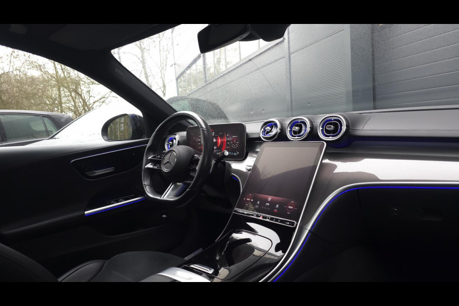 Mercedes-Benz C-Klasse 220 d AMG Line | Panorama | Sfeer | Carplay | Camera