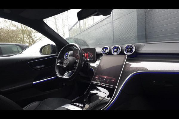 Mercedes-Benz C-Klasse 220 d AMG Line | Panorama | Sfeer | Carplay | Camera