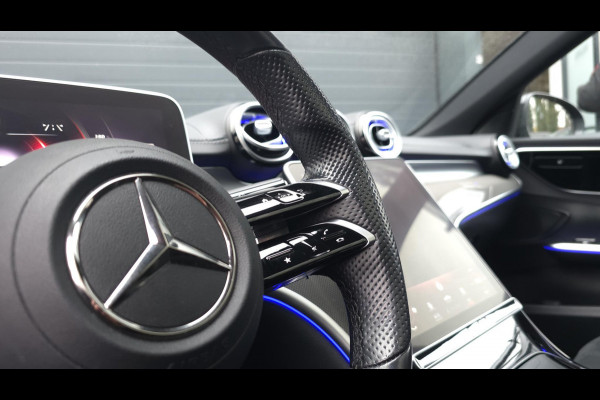 Mercedes-Benz C-Klasse 220 d AMG Line | Panorama | Sfeer | Carplay | Camera