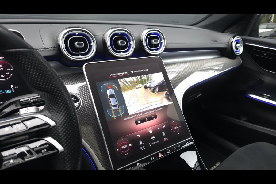 Mercedes-Benz C-Klasse 220 d AMG Line | Panorama | Sfeer | Carplay | Camera