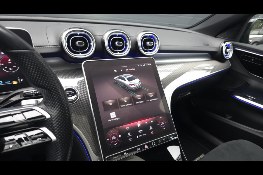 Mercedes-Benz C-Klasse 220 d AMG Line | Panorama | Sfeer | Carplay | Camera