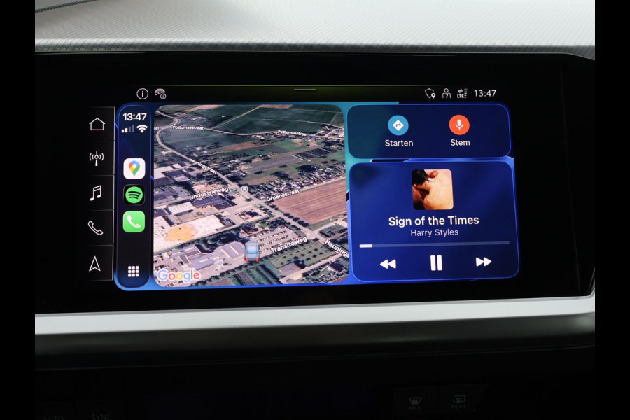 Audi Q4 e-tron 40 LAUNCH EDITION ADVANCED 77KWH + WEGKL. TREKHAAK | SPORTSTOELEN | ADAPTIVE CRUISE | CARPLAY | STOELVERW.