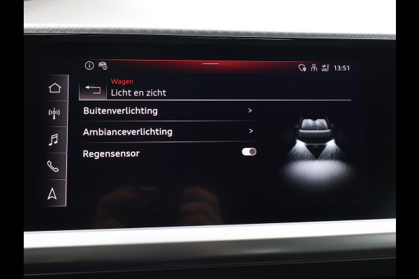 Audi Q4 e-tron 40 LAUNCH EDITION ADVANCED 77KWH + WEGKL. TREKHAAK | SPORTSTOELEN | ADAPTIVE CRUISE | CARPLAY | STOELVERW.