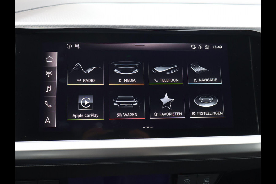 Audi Q4 e-tron 40 LAUNCH EDITION ADVANCED 77KWH + WEGKL. TREKHAAK | SPORTSTOELEN | ADAPTIVE CRUISE | CARPLAY | STOELVERW.