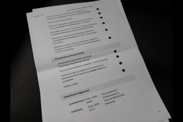 Audi Q4 e-tron 40 LAUNCH EDITION ADVANCED 77KWH + WEGKL. TREKHAAK | SPORTSTOELEN | ADAPTIVE CRUISE | CARPLAY | STOELVERW.