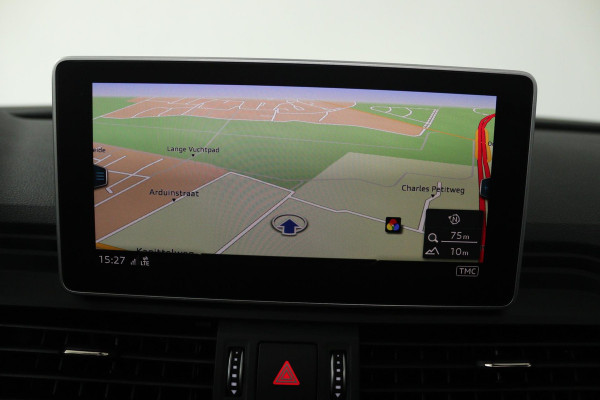 Audi Q5 55 TFSI e quattro Competition (PANORAMADAK, TREKHAAK, STOELVERWARMING, ACHTERUITRIJCAMERA, SFEERVERLICHTING, DIGI COCKPIT)