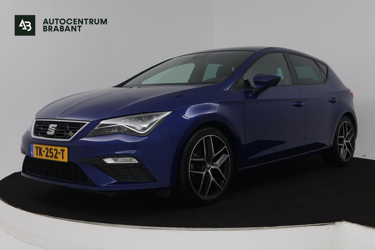 Seat Leon 1.4 EcoTSI FR Business Intense (NAVIGATIE, CARPLAY NAVIGATIE, DIGITALE COCKPIT, PARKEERSENSOREN)