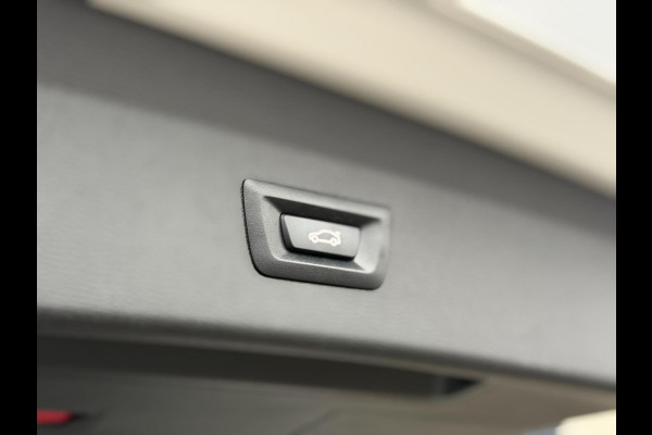 BMW X1 XDrive25e Sport Line Camera Trekhaak Elek. achterklep