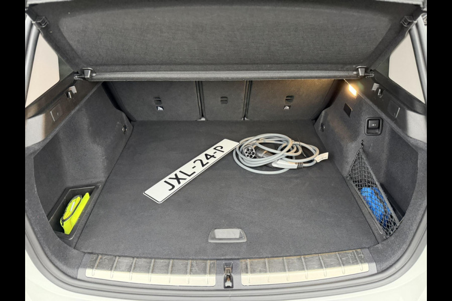 BMW X1 XDrive25e Sport Line Camera Trekhaak Elek. achterklep