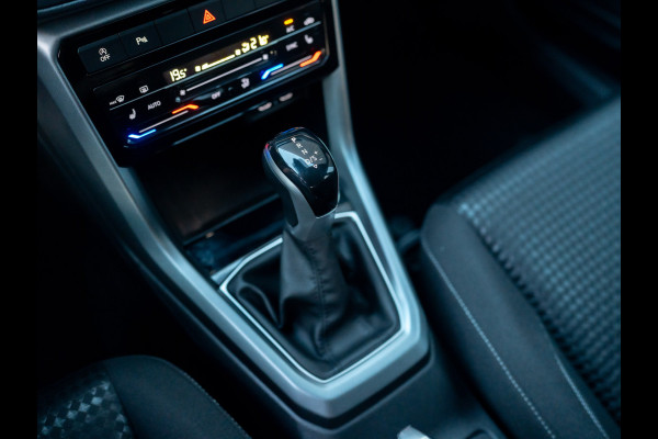 Volkswagen T-Cross 1.0 TSI 110Pk Style | Camera | LED | Stoelverw. | Navi | Prijs Rijklaar!!